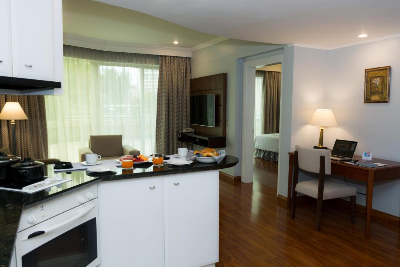 Aparta Hotel Torres De Suites Quito Exteriör bild