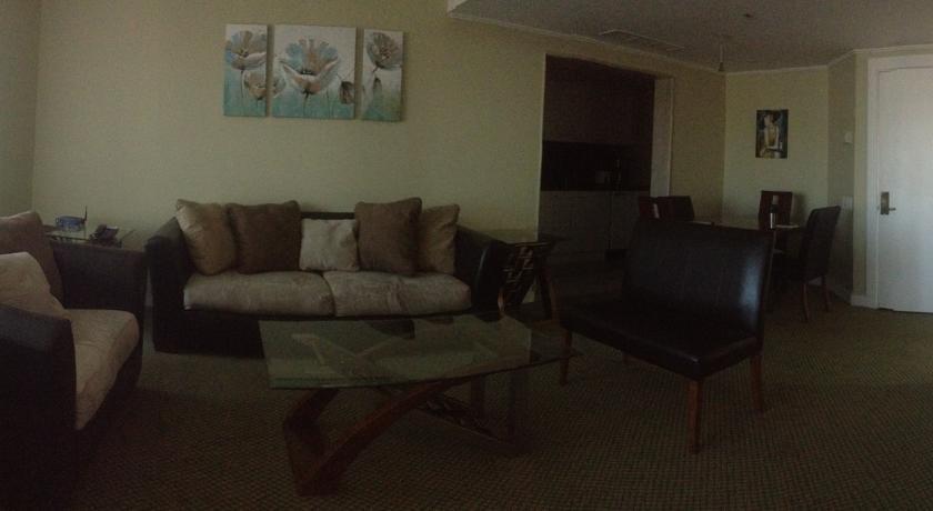 Aparta Hotel Torres De Suites Quito Rum bild