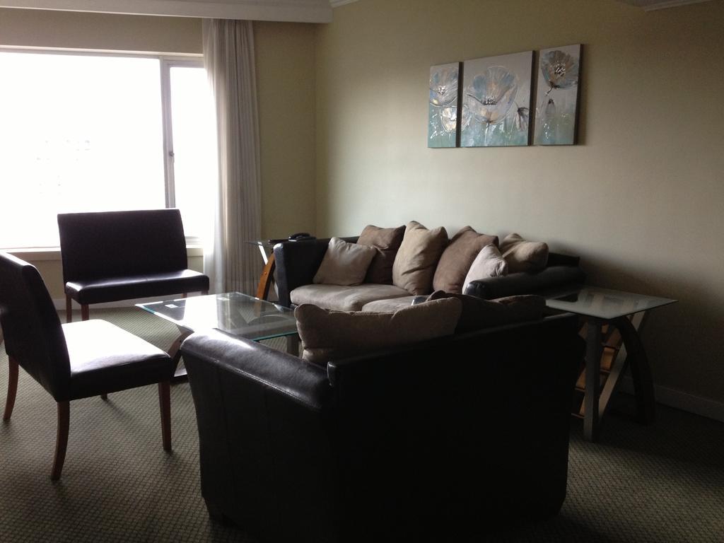 Aparta Hotel Torres De Suites Quito Rum bild