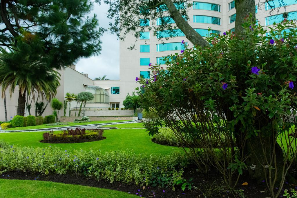 Aparta Hotel Torres De Suites Quito Exteriör bild